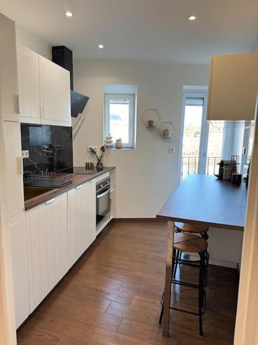 Appartement Avec Magnifique Vue Sur La Saone Et Son Balcon Chalon-sur-Saone Exterior photo